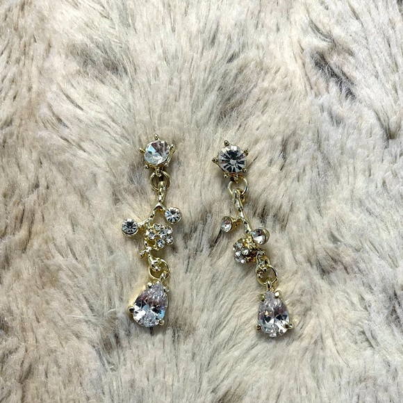 Gold and Crystal accent cherry blossom earrings - Picture 1 of 2